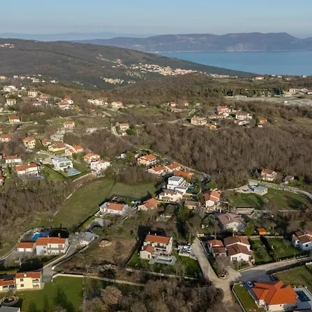 Casa Presika- Wellness, Fiber Net & Peace Villa *